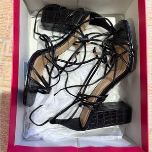 Strappy black dress sandal w/ heel